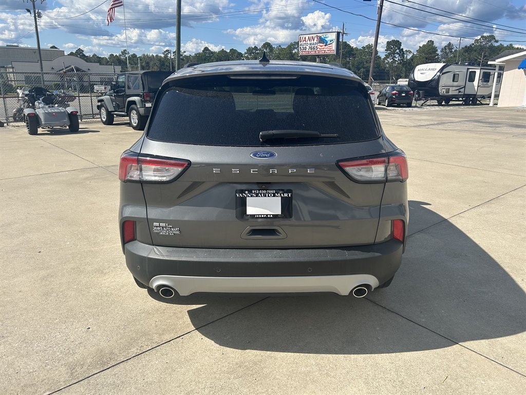 2022 Ford Escape - $16,995