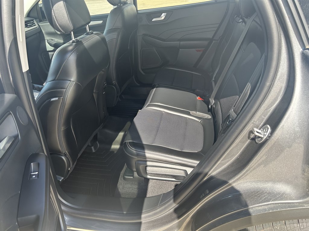 2022 Ford Escape - $16,995