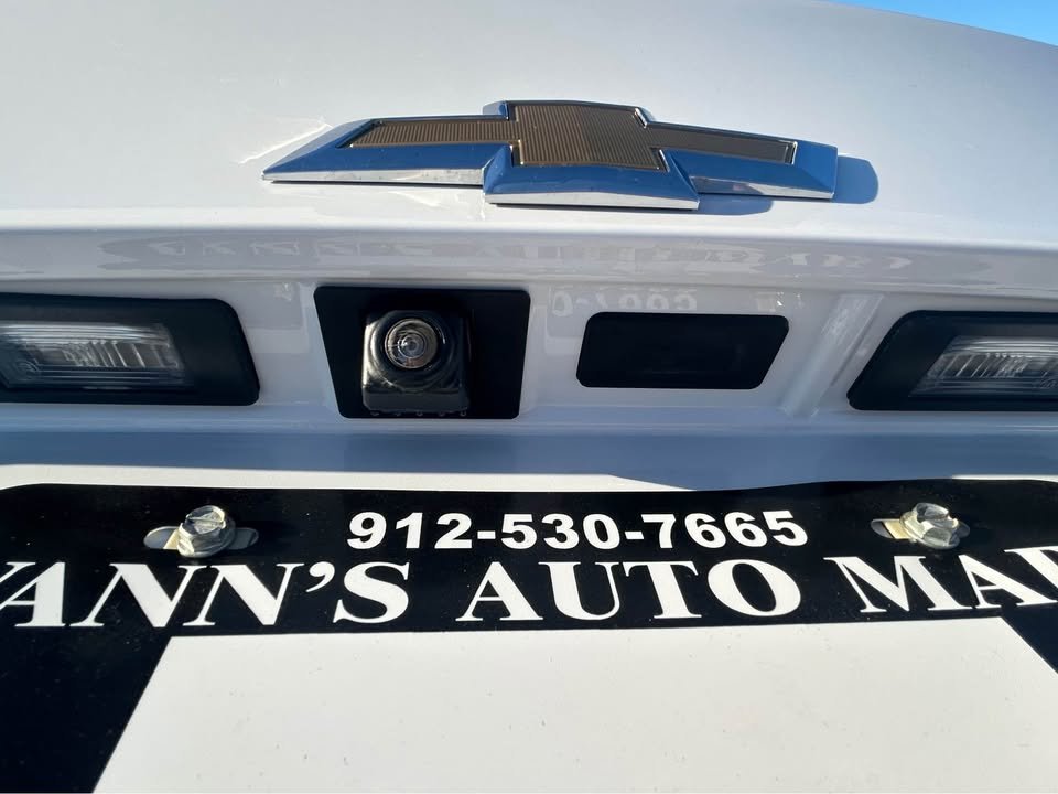 2018 Chevrolet Malibu - $13,495