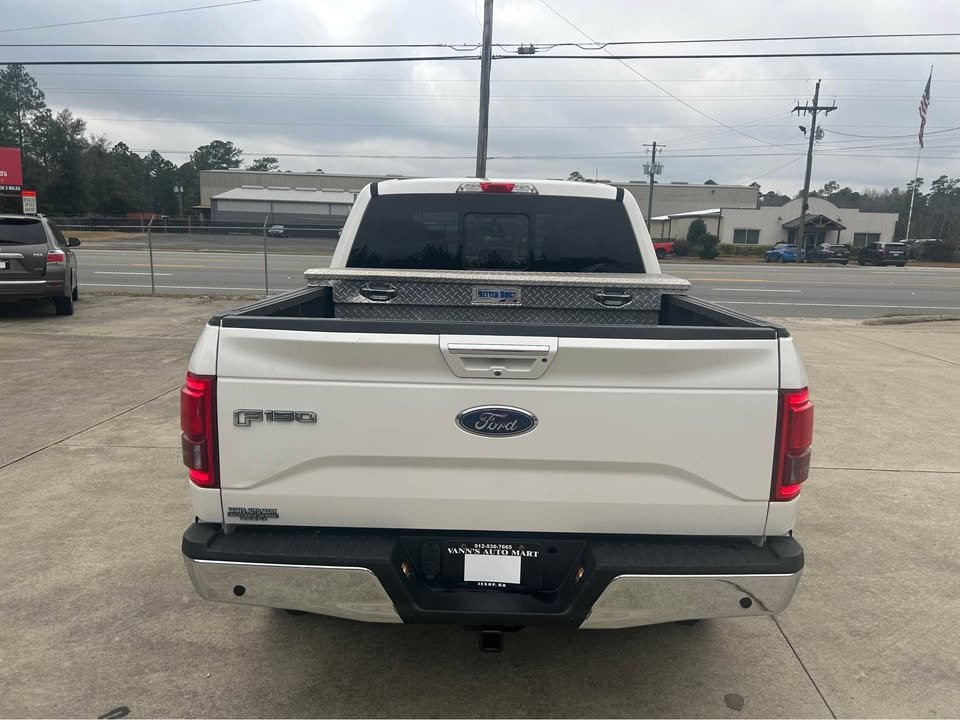 2017 Ford F-150 - $15,995