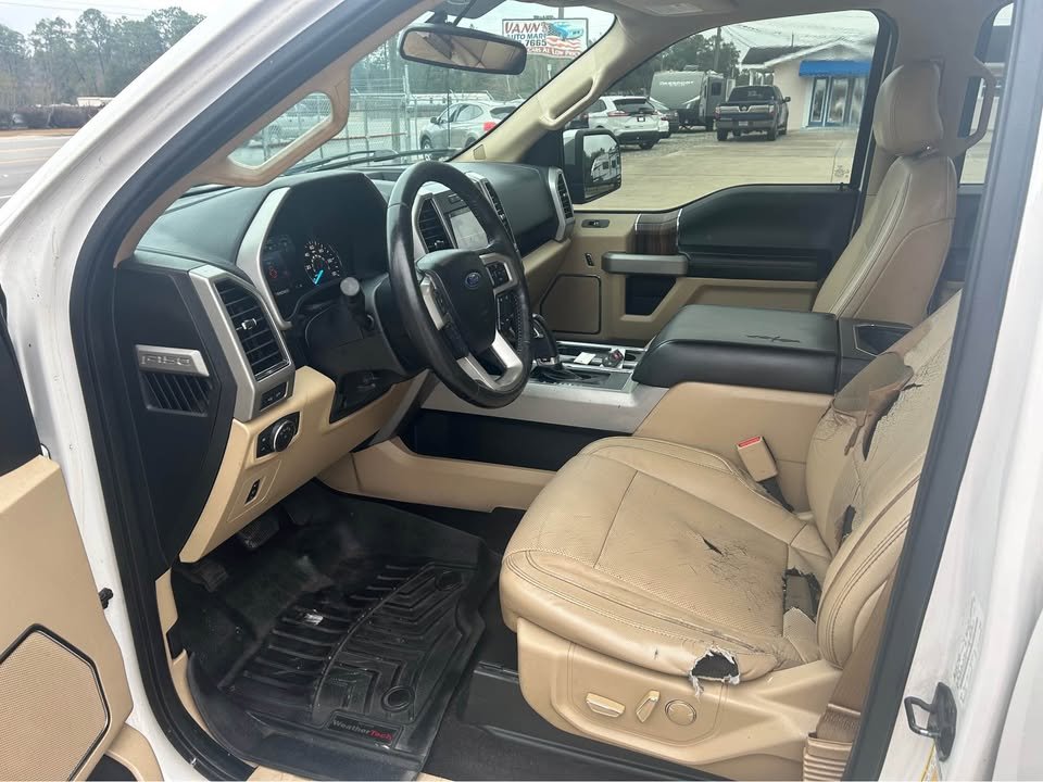 2017 Ford F-150 - $15,995