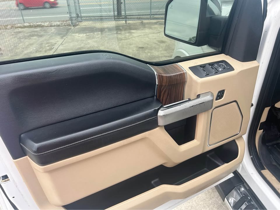 2017 Ford F-150 - $15,995