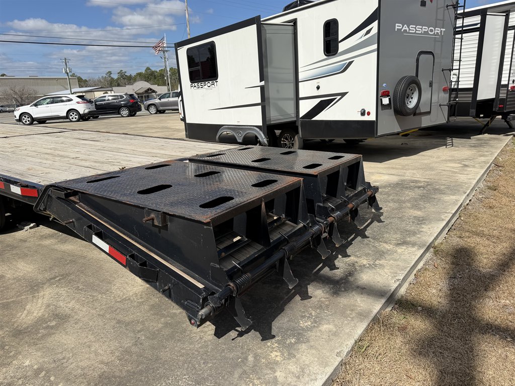 2023 Sunset Park Sun Lite - $9,495