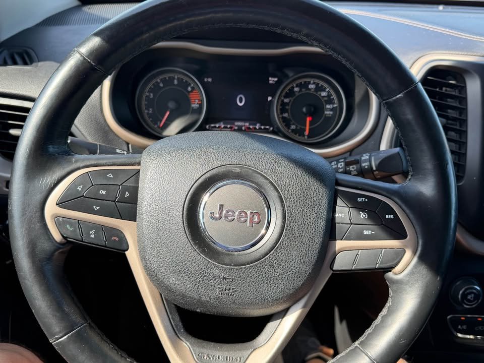 2018 Jeep Cherokee - $12,995