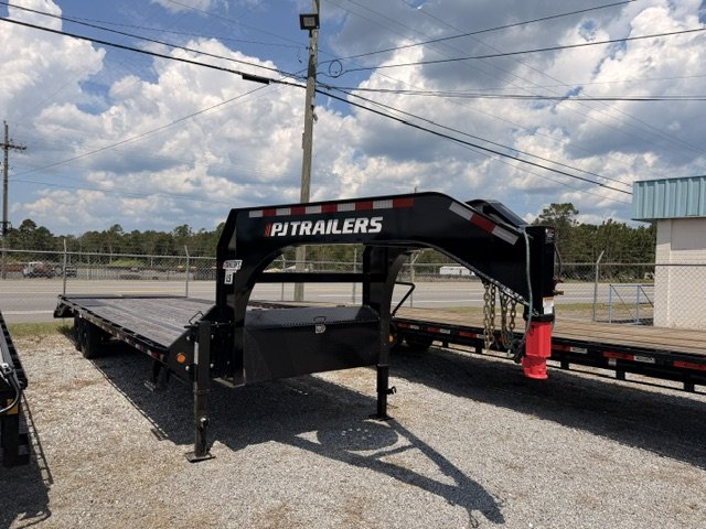 2025 PJ Trailer Hflt  - $7,995