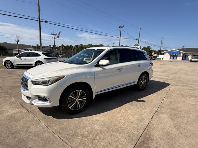 2017 INFINITI QX60 - $12,995
