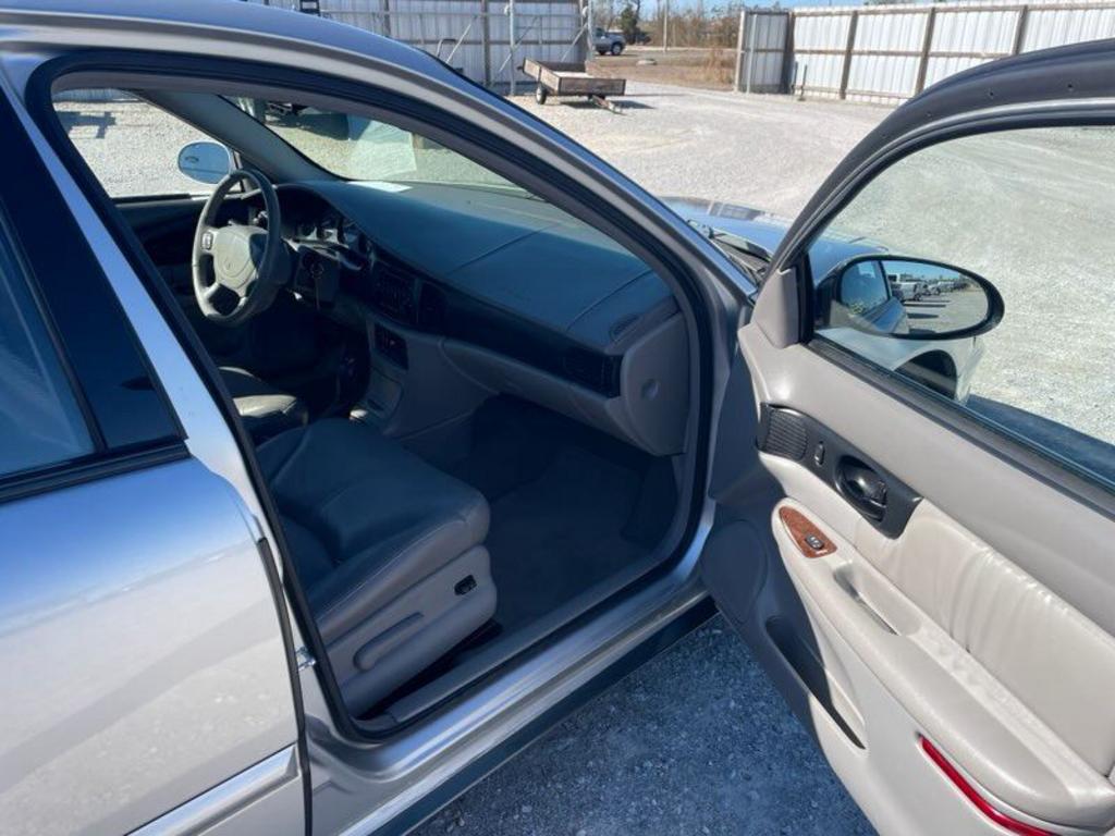 2004 Buick Regal GS photo