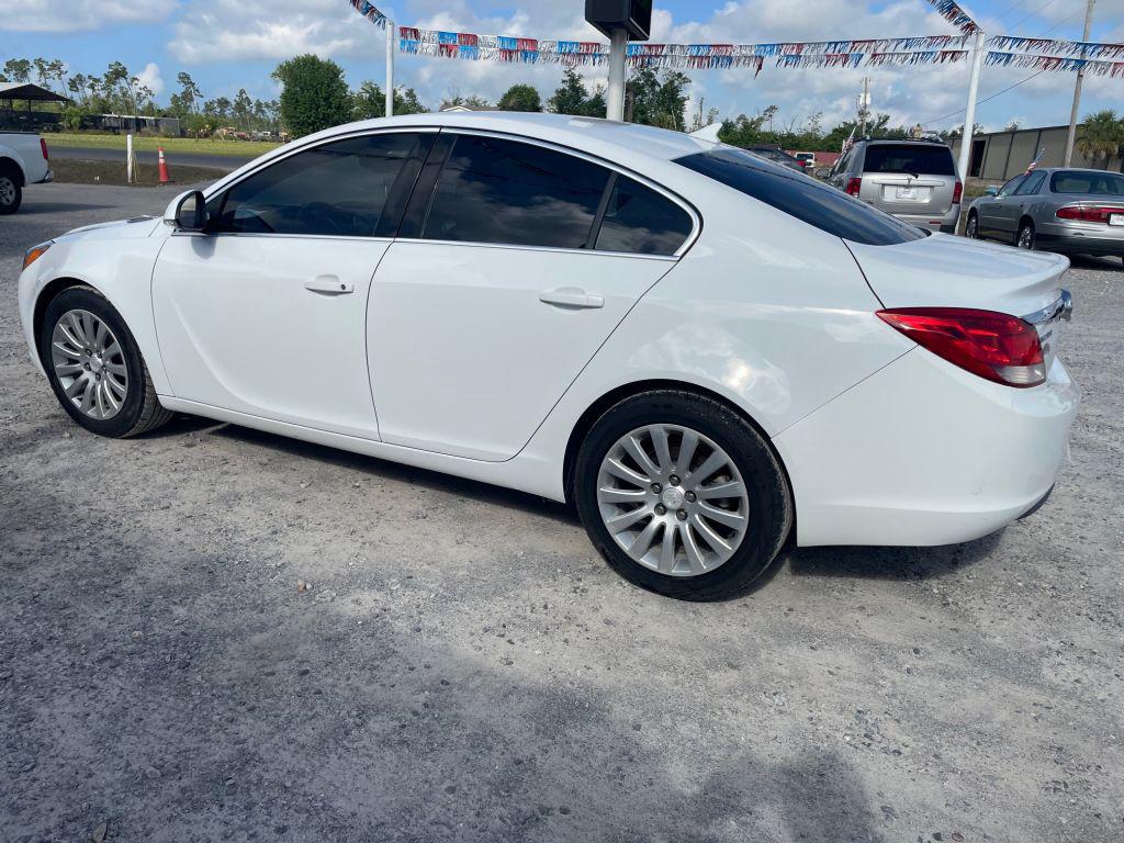 2012 Buick Regal photo