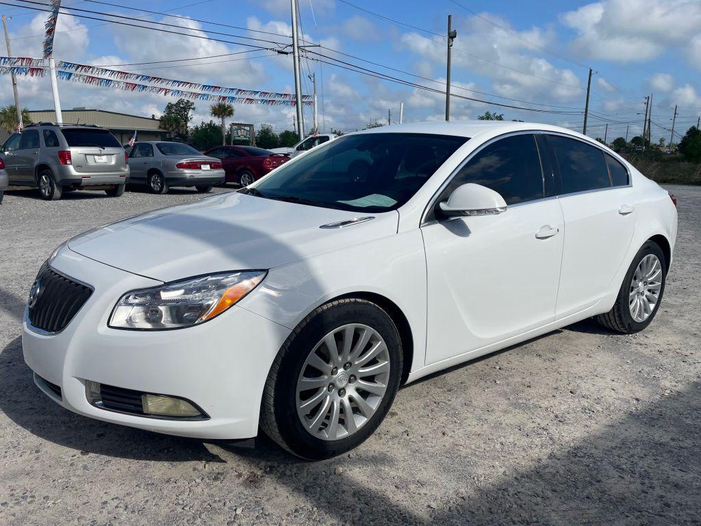 2012 Buick Regal photo