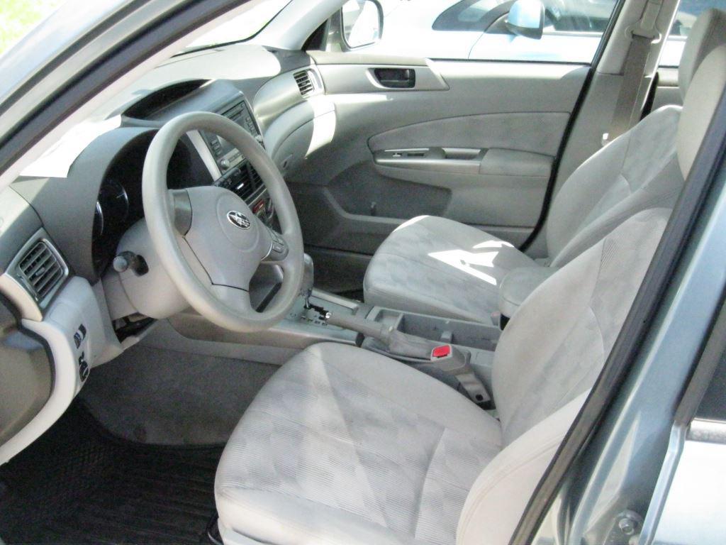 2010 Subaru Forester 2.5X photo