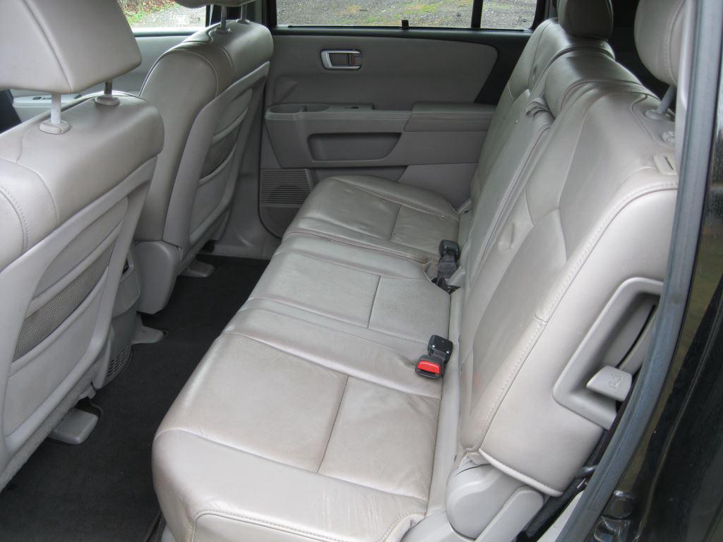 2010 Honda Pilot Touring photo