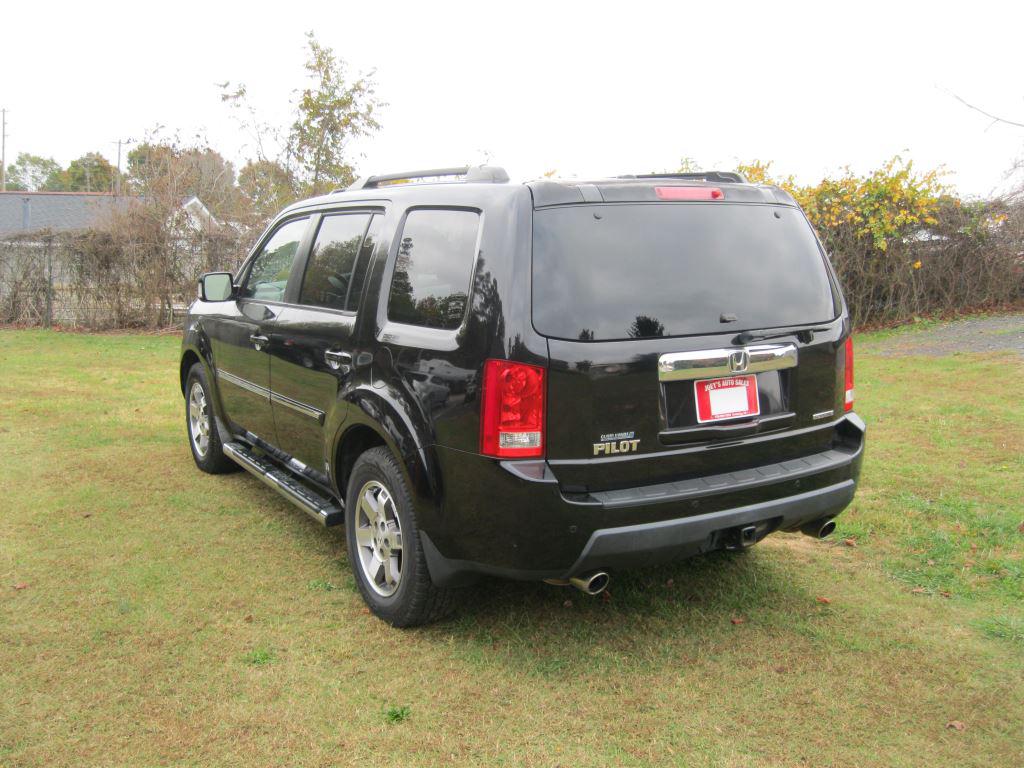 2010 Honda Pilot Touring photo