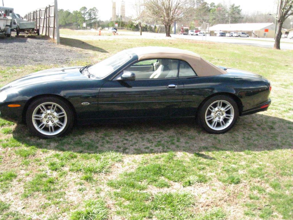 2002 Jaguar XK-Series XK8 photo