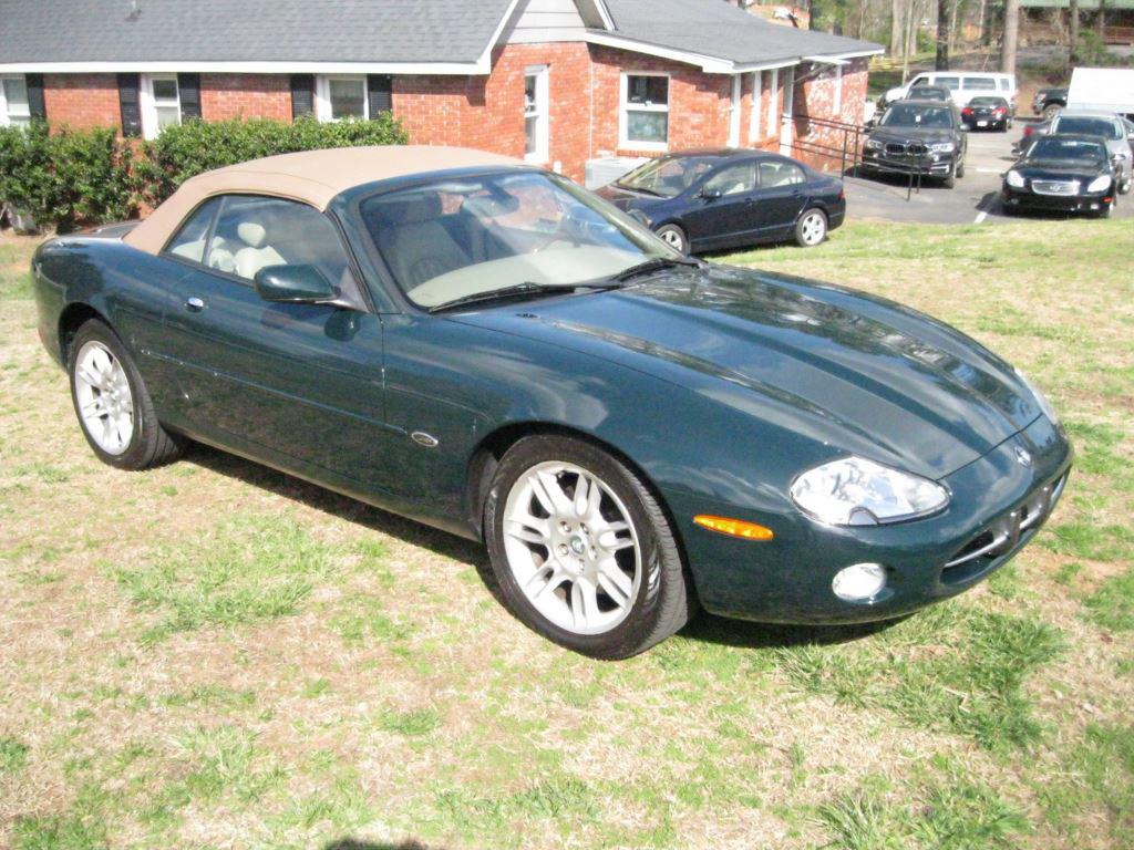 2002 Jaguar XK-Series XK8 photo