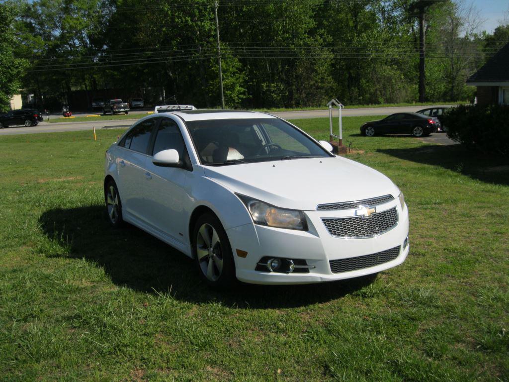 2011 Chevrolet Cruze LT photo