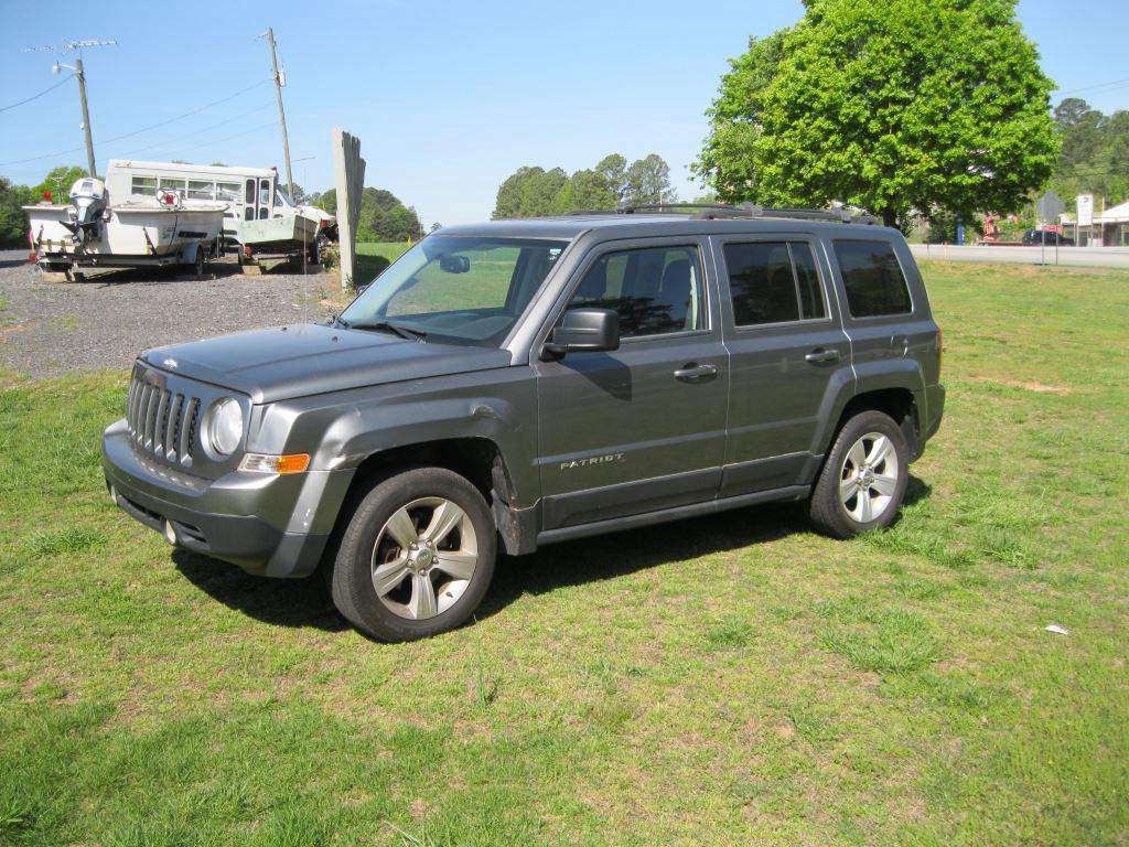 2013 Jeep Patriot Latitude photo