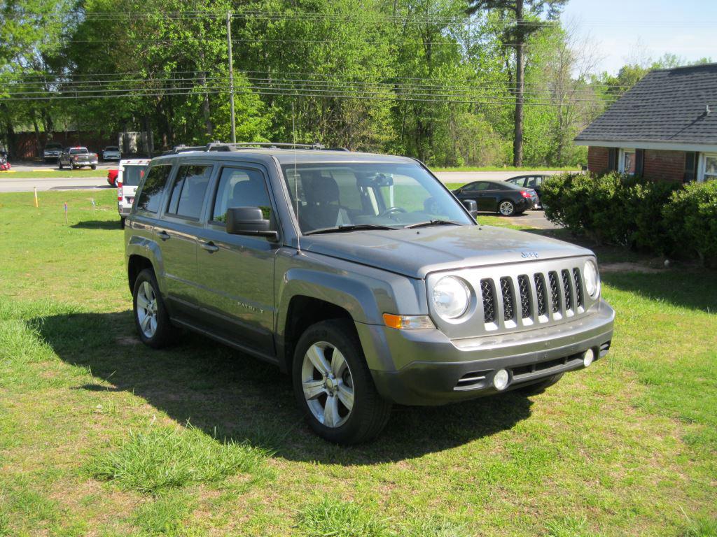 2013 Jeep Patriot Latitude photo