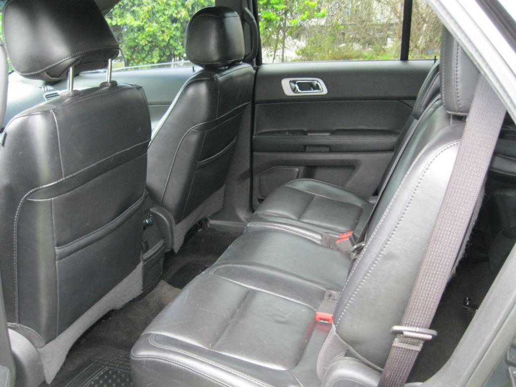 2012 Ford Explorer XLT photo
