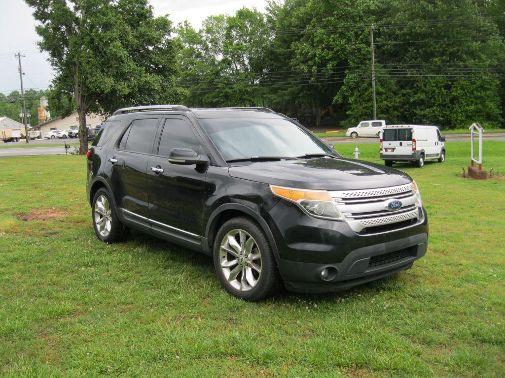2012 Ford Explorer XLT photo