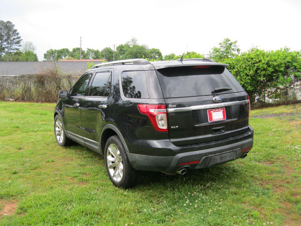 2012 Ford Explorer XLT photo
