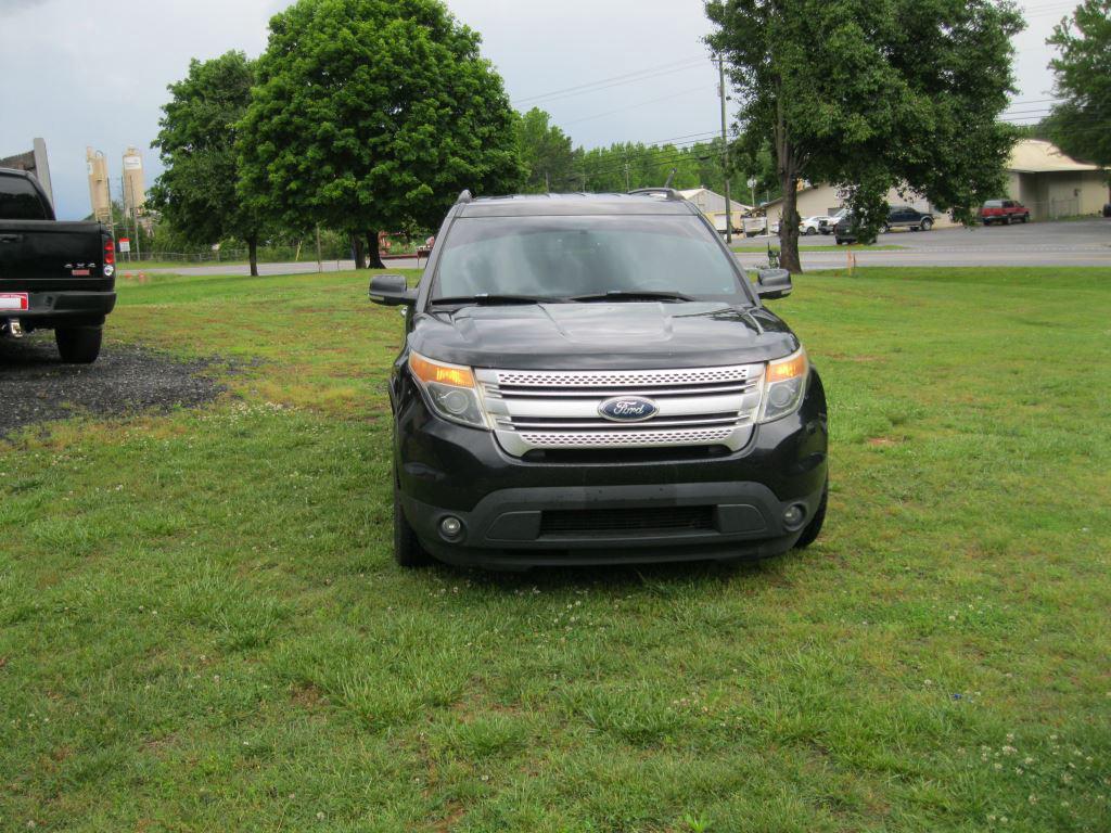 2012 Ford Explorer XLT photo