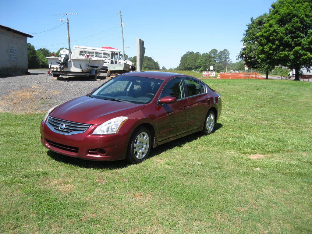 2011 Nissan Altima 2.5 photo