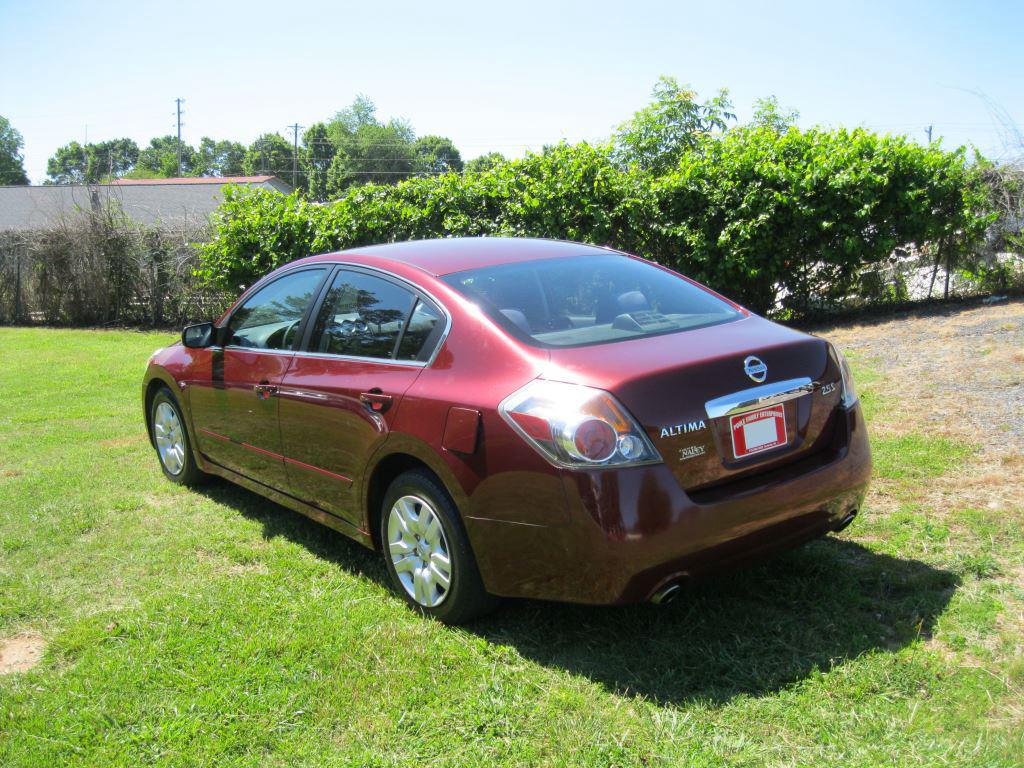 2011 Nissan Altima 2.5 photo