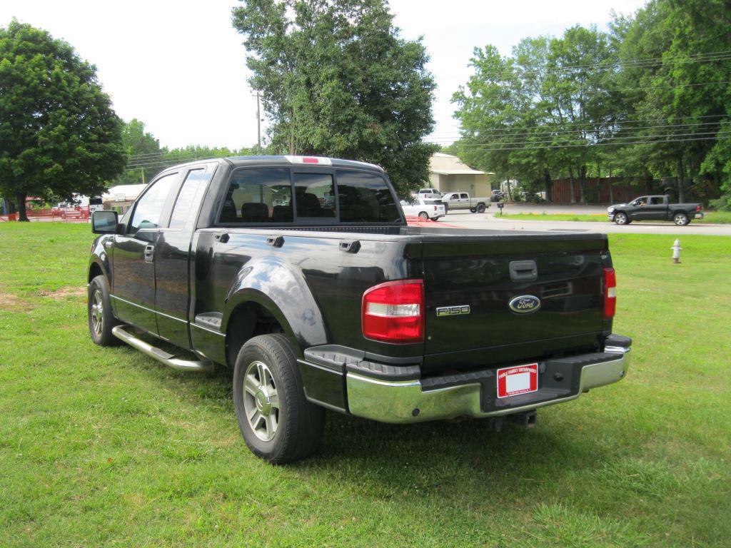2005 Ford F-150 STX photo