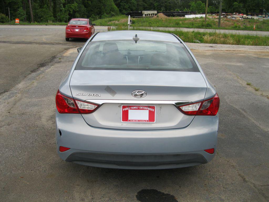 2014 Hyundai Sonata - $3,975