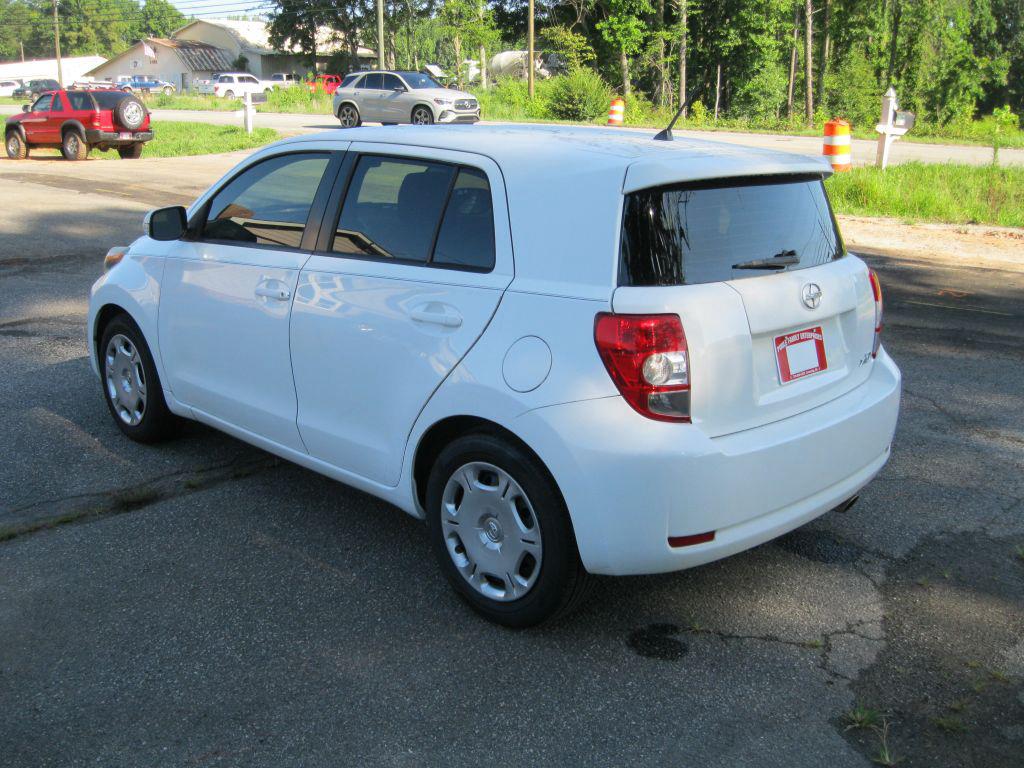 2013 Toyota Scion Xd - $3,475