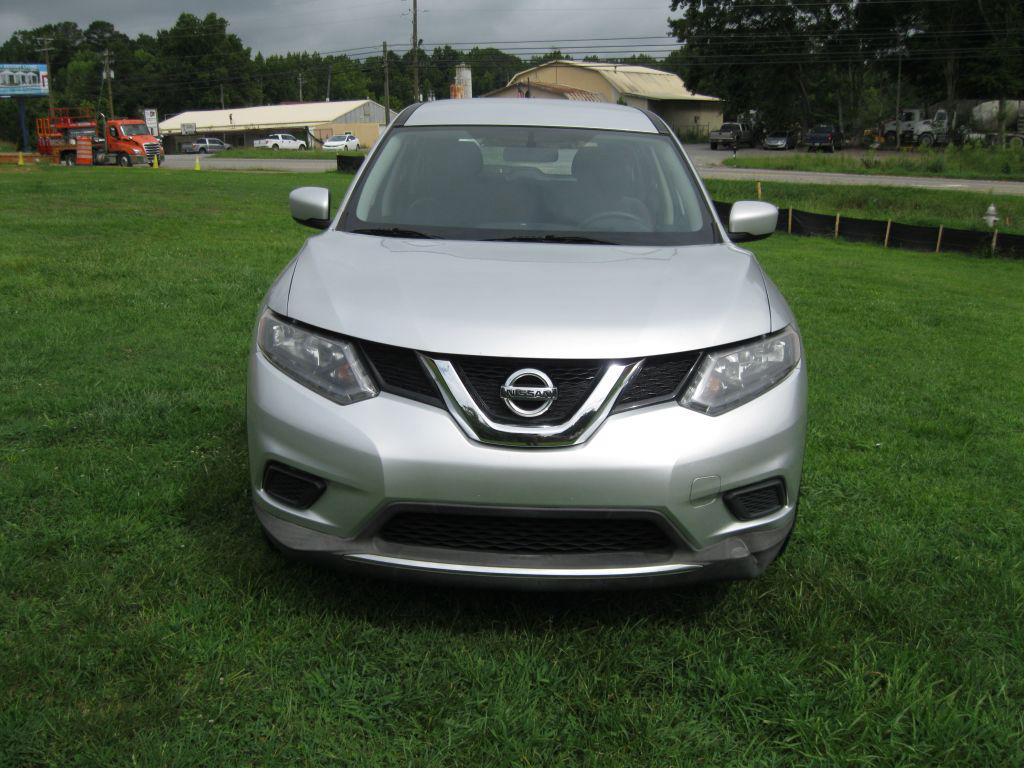 2016 Nissan Rogue - $3,975