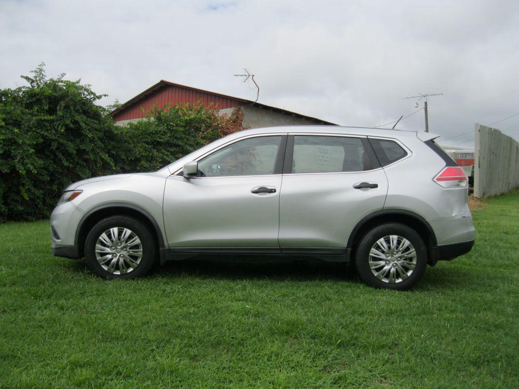 2016 Nissan Rogue - $3,975