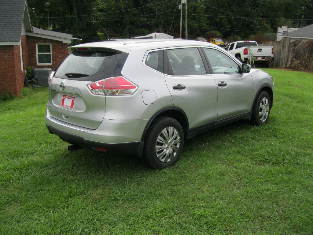 2016 Nissan Rogue - $3,975