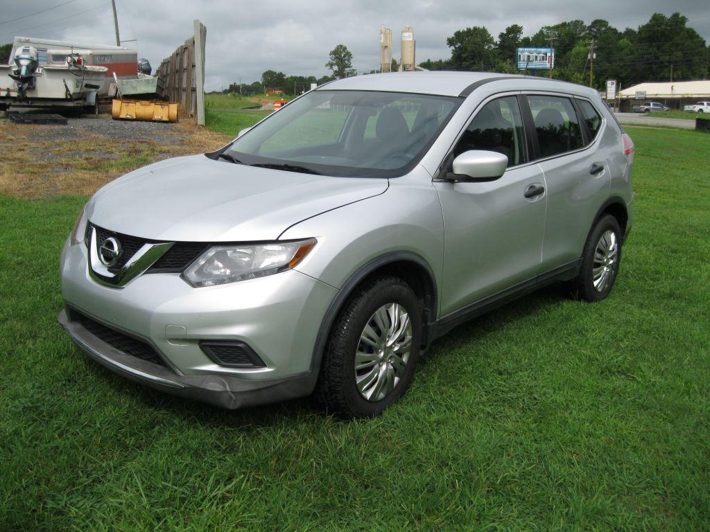 2016 Nissan Rogue - $3,975