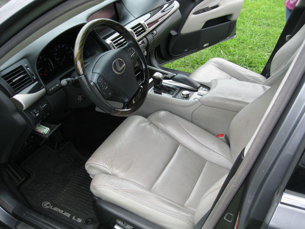 2015 Lexus LS - $19,995