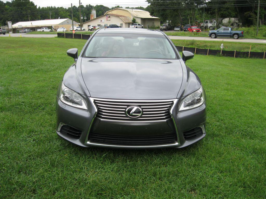 2015 Lexus LS - $19,995