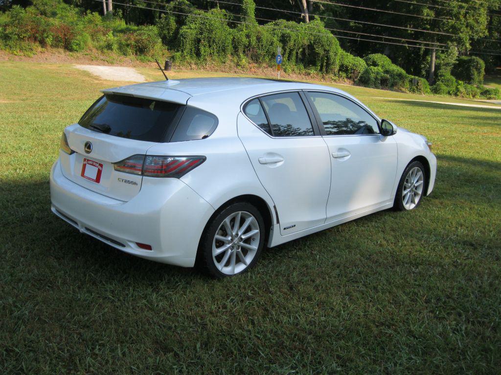 2012 Lexus CT - $5,975