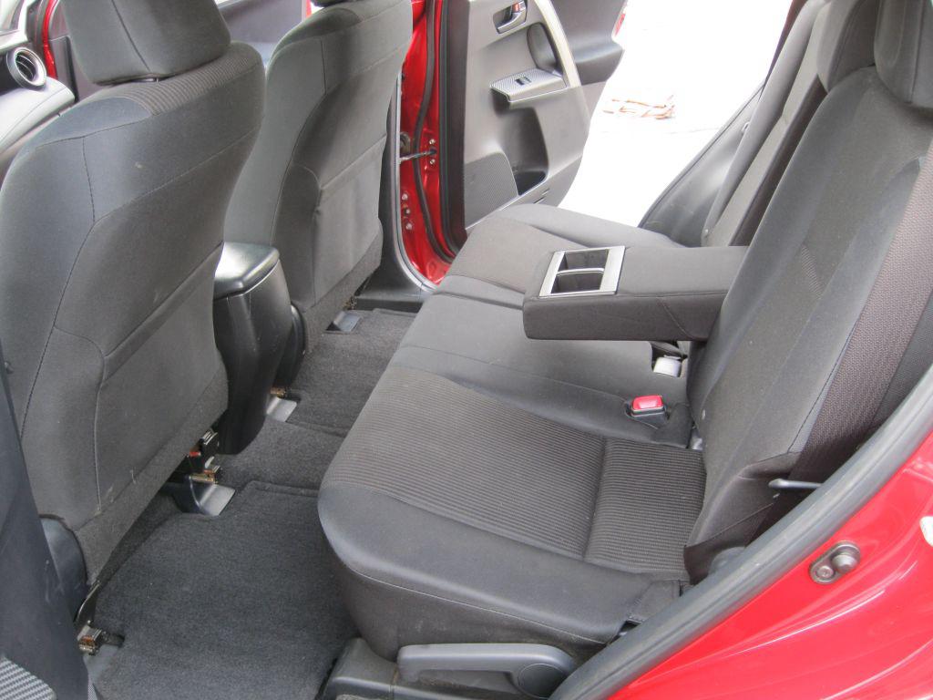 2015 Toyota RAV4 - $9,300