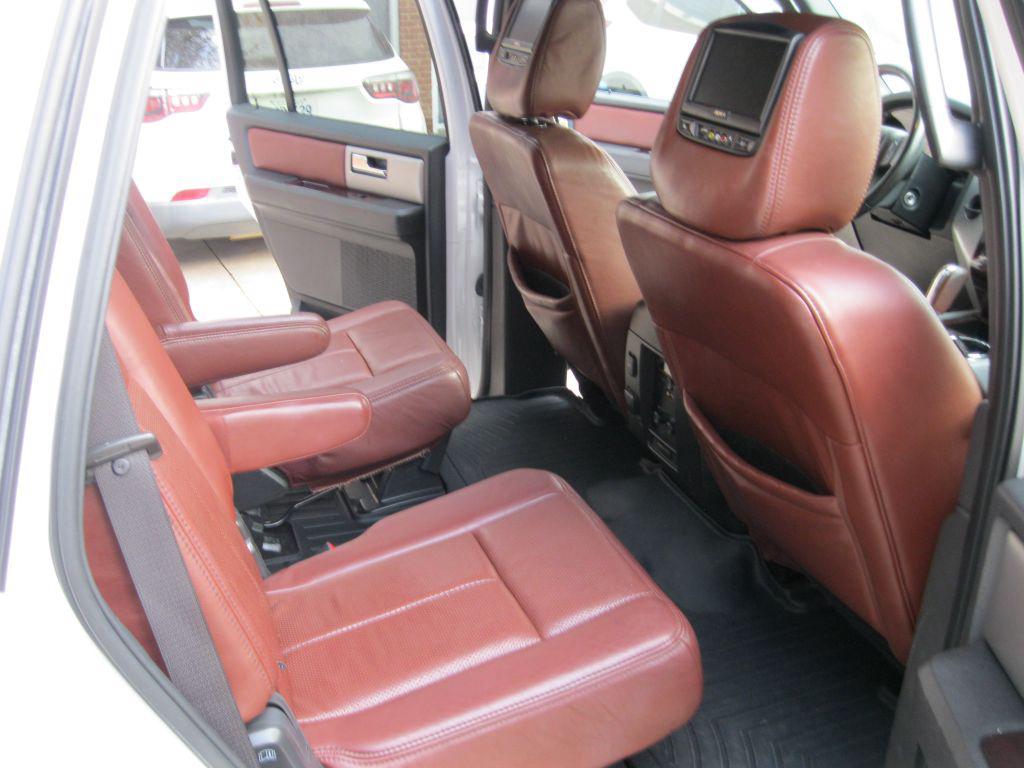2013 Ford Expedition - $7,575