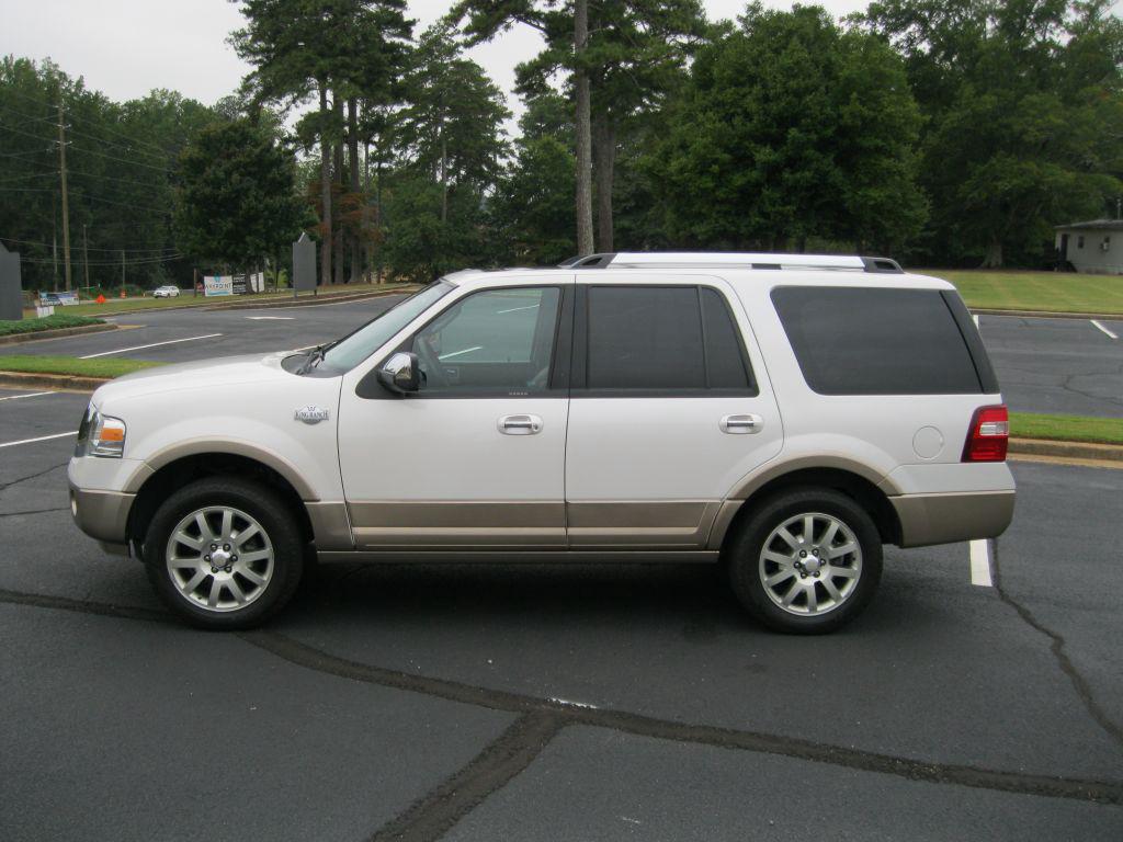 2013 Ford Expedition - $7,575
