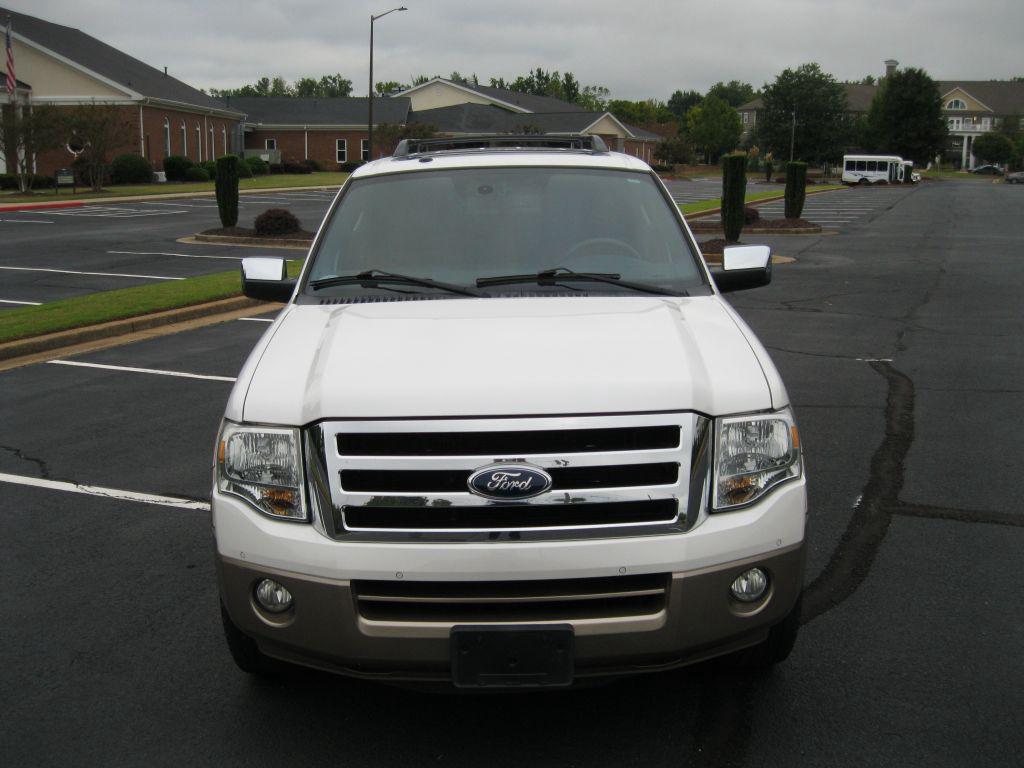 2013 Ford Expedition - $7,575