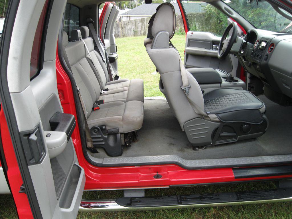2005 Ford F-150 - $4,775