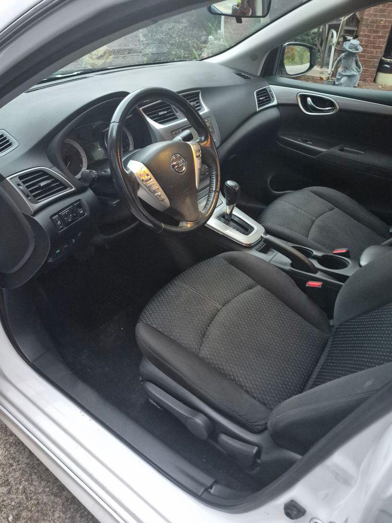 2013 Nissan Sentra - $4,975