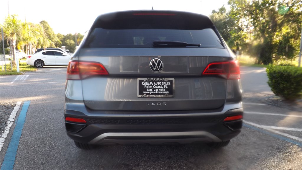 2022 Volkswagen Taos - $18,995