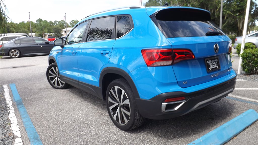 2022 Volkswagen Taos - $23,995
