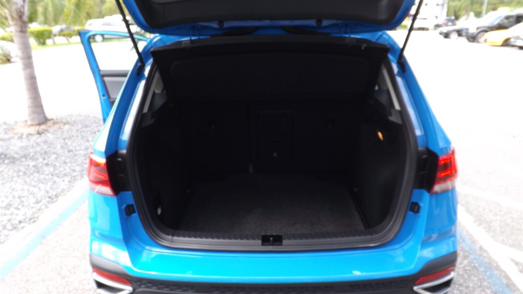 2022 Volkswagen Taos - $23,995