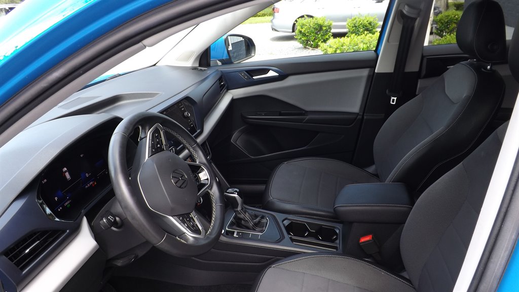 2022 Volkswagen Taos - $23,995