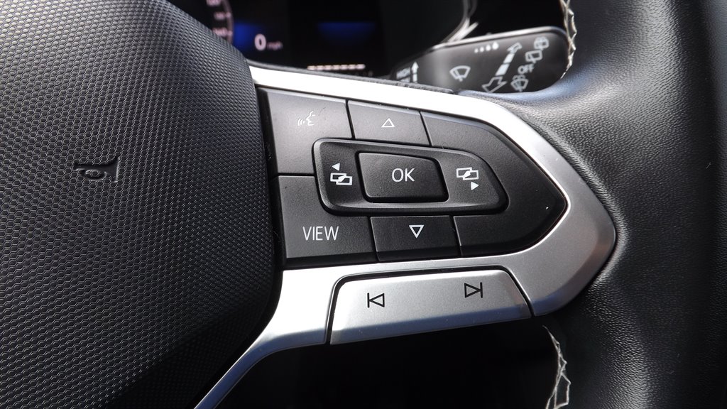 2022 Volkswagen Taos - $23,995