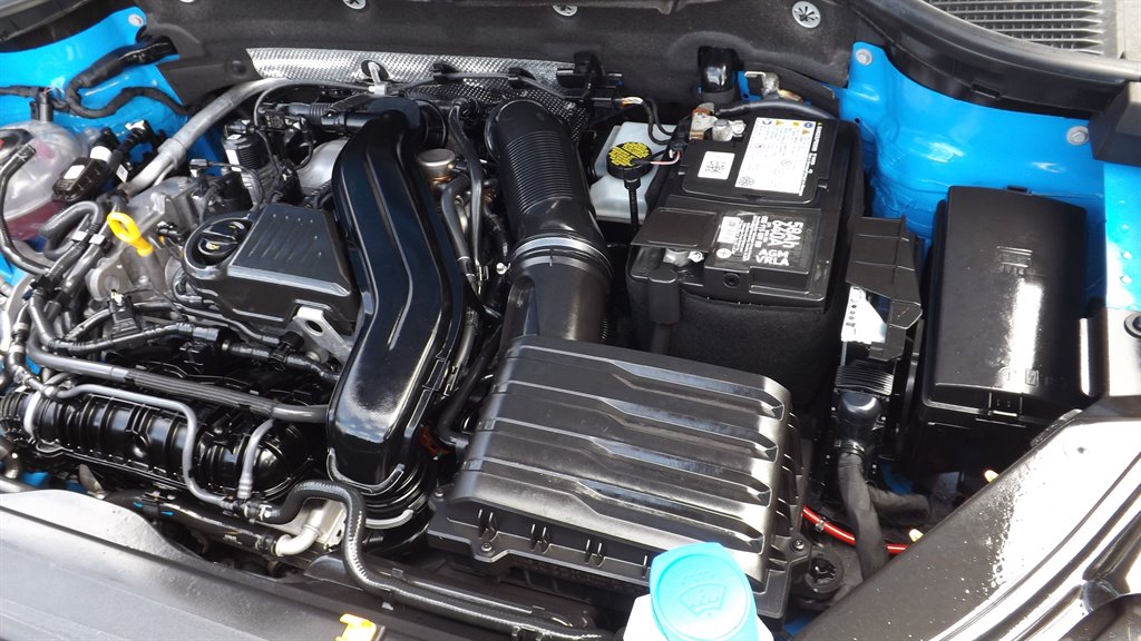 2022 Volkswagen Taos - $23,995