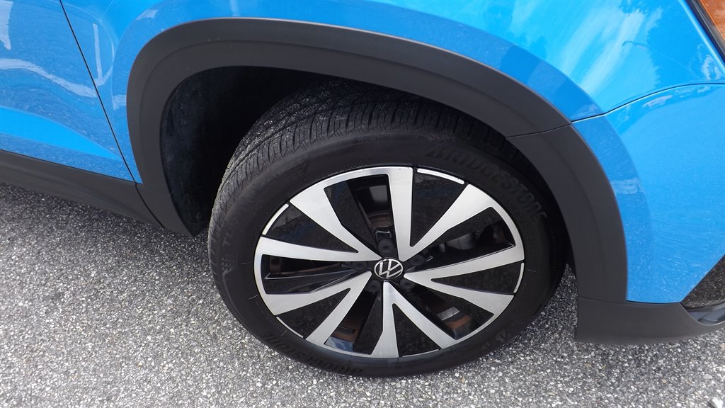 2022 Volkswagen Taos - $23,995